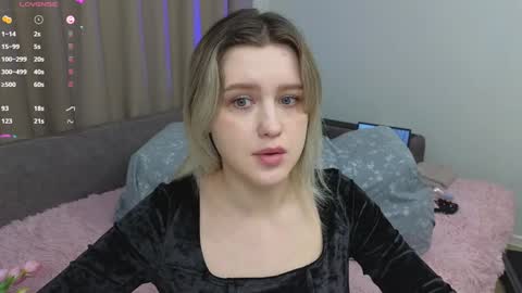 Snapshot of dusyastar chatting on 01/04/25, 03:07 Dusya online show from 01/04/25, 03:07