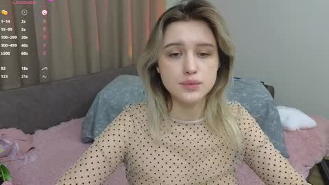 Snapshot of dusyastar chatting on 01/20/25, 04:34 Dusya online show from 01/20/25, 04:34