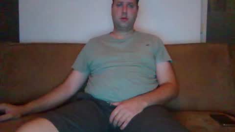 Snapshot of dutchslave1988nolimits chatting on 06/30/26, 06:14 Mr X online show from 06/30/26, 06:14