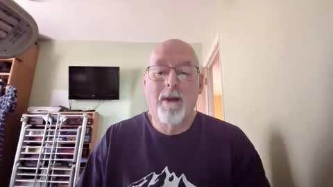 Snapshot of dutchunclejohn chatting on 04/22/26, 09:33 DutchUncleJohn online show from 04/22/26, 09:33
