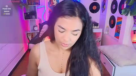 Snapshot of duulce_mia chatting on 06/19/26, 11:14 duulce_mia online show from 06/19/26, 11:14