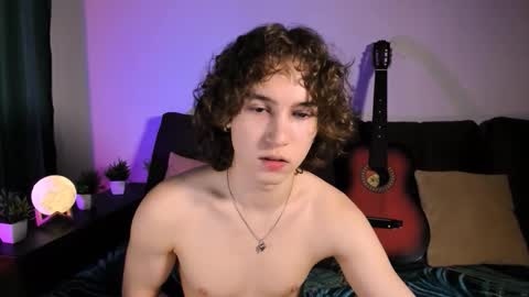 Georg and Max online show from 11/14/25, 02:49