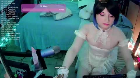 Snapshot of dvadaisy chatting on 09/11/25, 09:04 DvaDaisy online show from 09/11/25, 09:04