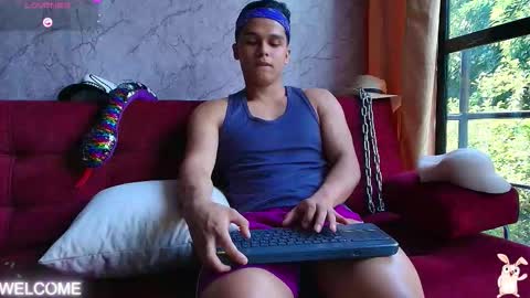 dwayne_brown online show from 11/01/25, 02:08