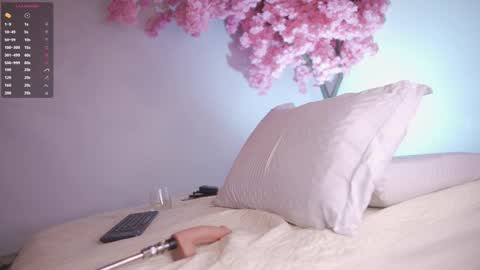 Snapshot of dwayne_xx chatting on 09/24/25, 06:00 Dwayne xx online show from 09/24/25, 06:00