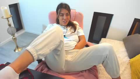 dayana online show from 12/05/25, 05:27