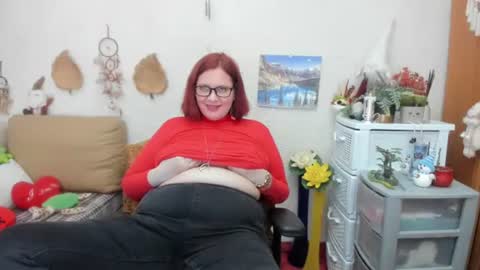 Snapshot of dyannelovee chatting on 02/24/25, 02:48 Dyanne online show from 02/24/25, 02:48