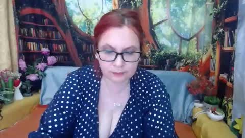 Snapshot of dyannelovee chatting on 06/10/26, 07:13 Dyanne online show from 06/10/26, 07:13