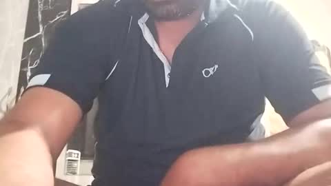 Rockhandsome online show from 03/25/26, 05:19