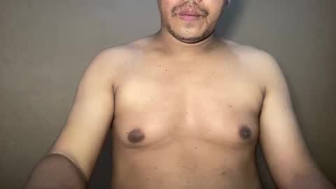 Snapshot of dydledydledee chatting on 09/24/25, 08:50 jay online show from 09/24/25, 08:50