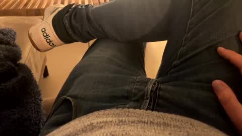 Dylan online show from 12/28/24, 03:58