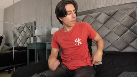 Dylan online show from 09/25/25, 11:25