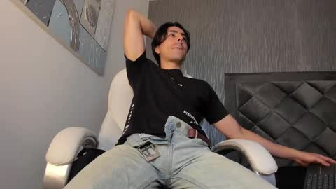 Dylan online show from 09/26/25, 11:14