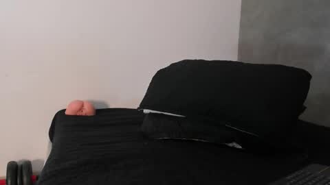 Dylan online show from 12/18/25, 11:38