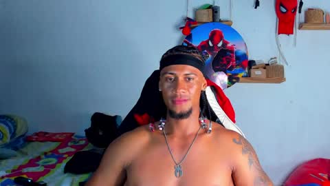 Snapshot of dylan_jake1 chatting on 06/05/26, 05:03 Dylan online show from 06/05/26, 05:03