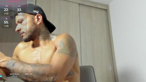 Snapshot of dylan_johnsonn chatting on 12/20/24, 12:52 Dylan Jhonsonn online show from 12/20/24, 12:52