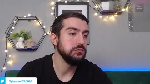 Dylan online show from 12/20/24, 07:33