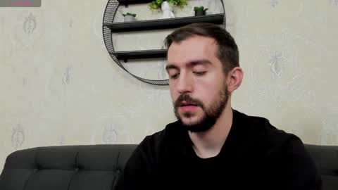 Snapshot of dylan_starxx chatting on 04/24/26, 12:24 Dylan online show from 04/24/26, 12:24