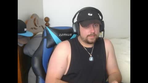 dylanboi47 online show from 10/11/25, 10:08