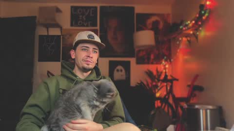 Dylan Daniel 7.8 online show from 02/05/25, 05:09