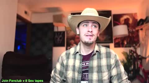 Dylan Daniel 7.8 online show from 02/12/25, 08:29