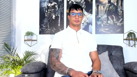 Dylan Rivera online show from 01/18/25, 03:09