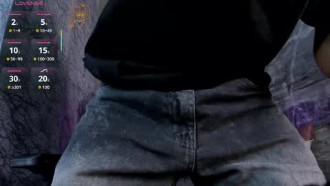 dylanroyce_ online show from 05/22/26, 01:39