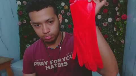 Snapshot of dylans_brown chatting on 02/19/26, 02:02 dylans_brown online show from 02/19/26, 02:02