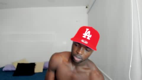 Snapshot of dylantaylor_1 chatting on 01/27/25, 04:20 Dylan Taylor online show from 01/27/25, 04:20