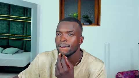 Dylan Taylor online show from 02/07/26, 03:32