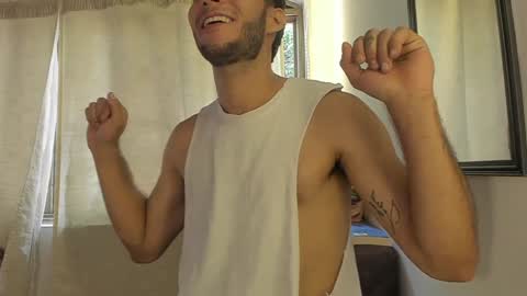 Snapshot of dylanxfun chatting on 12/06/24, 02:49 dylanxfun online show from 12/06/24, 02:49