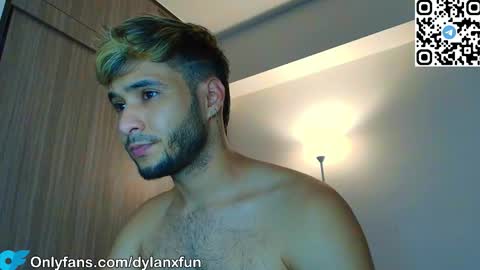 Snapshot of dylanxfun chatting on 09/09/25, 02:00 dylanxfun online show from 09/09/25, 02:00