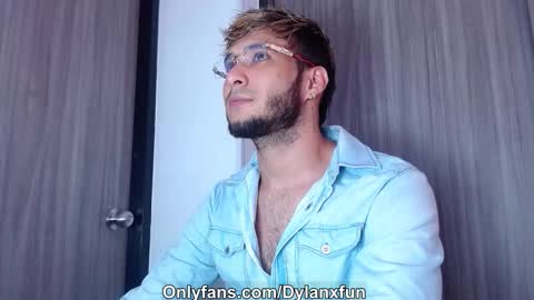 Snapshot of dylanxfun chatting on 10/07/25, 09:01 dylanxfun online show from 10/07/25, 09:01