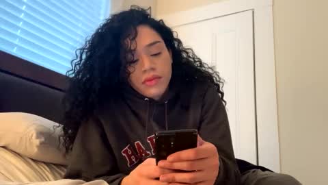 Dynasty online show from 02/13/25, 09:06