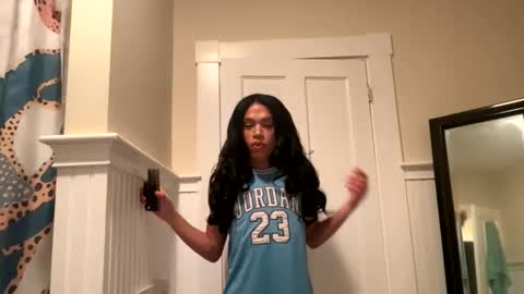 Dynasty online show from 12/03/25, 10:41