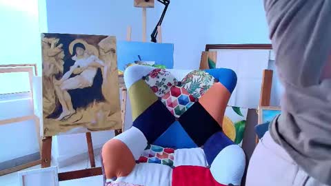 Snapshot of e_r_o_s_ chatting on 10/08/25, 09:56 John online show from 10/08/25, 09:56