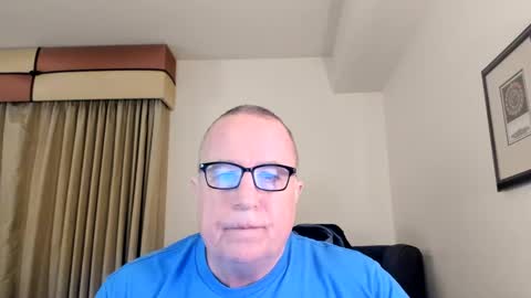 Snapshot of e_rectiom chatting on 01/29/25, 03:15 Mr Wonderful online show from 01/29/25, 03:15