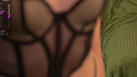 Snapshot of e_vvv_a chatting on 12/12/24, 10:20 Eva online show from 12/12/24, 10:20