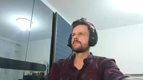 Snapshot of eaglecrm chatting on 12/22/24, 02:49 eaglecrm online show from 12/22/24, 02:49