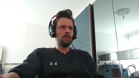 Snapshot of eaglecrm chatting on 02/01/25, 09:43 eaglecrm online show from 02/01/25, 09:43