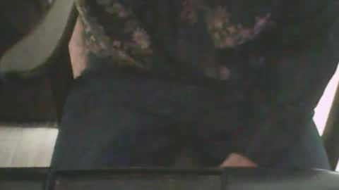 Snapshot of eagleeyes666 chatting on 12/20/25, 12:12 eagleeyes666 online show from 12/20/25, 12:12