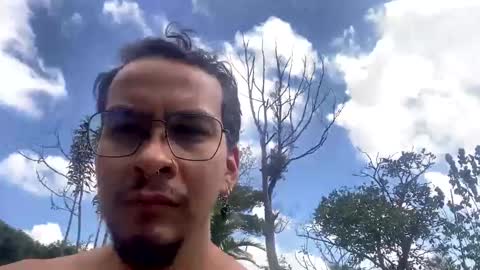 eaquintero629 online show from 01/22/25, 03:07
