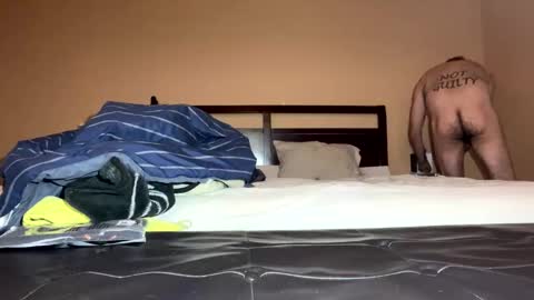 earl3232 online show from 03/20/26, 02:22