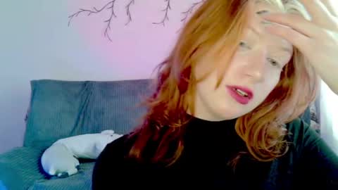 Lily online show from 04/16/26, 07:09