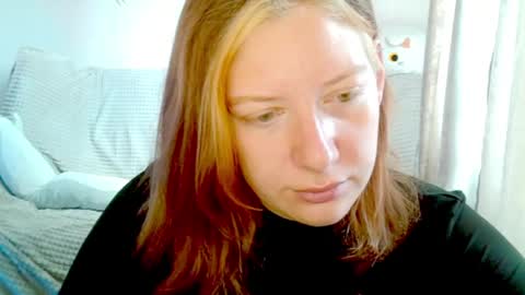 Lily online show from 04/26/26, 07:39