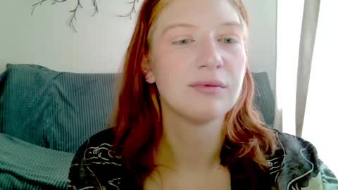 Lily online show from 04/28/26, 07:35