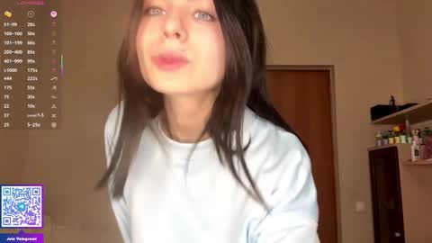 Emma online show from 03/28/26, 04:17