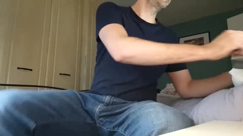 easy_fit00 online show from 05/14/26, 02:57