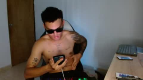 easy_money7777 online show from 06/30/26, 10:11