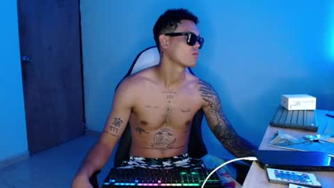 easy_money7777 online show from 07/02/26, 10:32